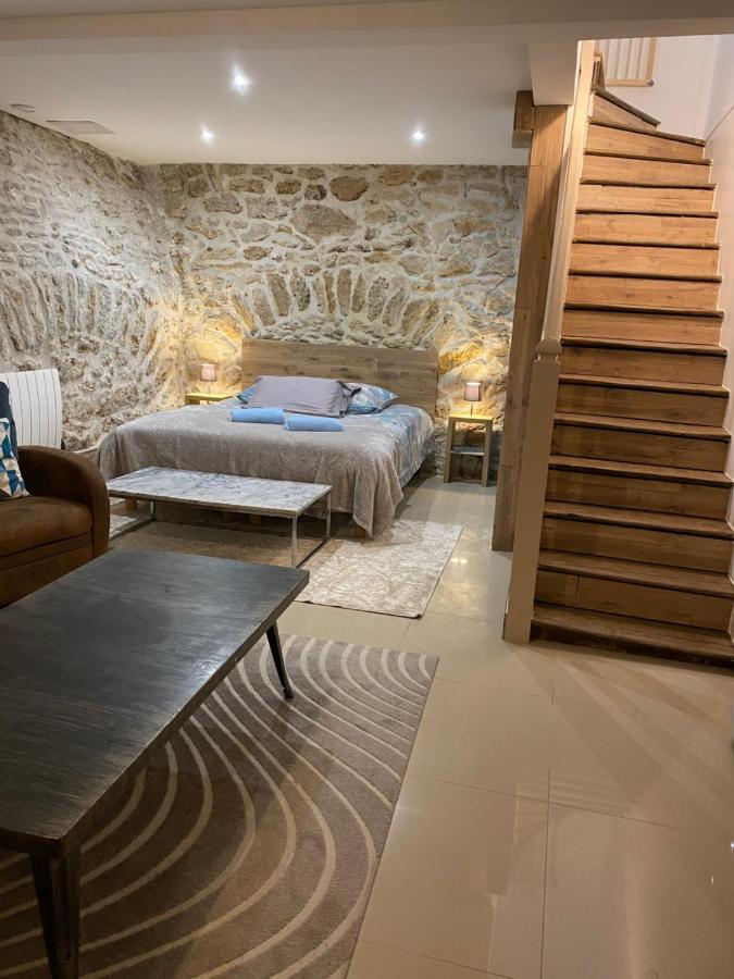 Appartement Large&unique souplex 60sqm, well located à Paris Extérieur photo